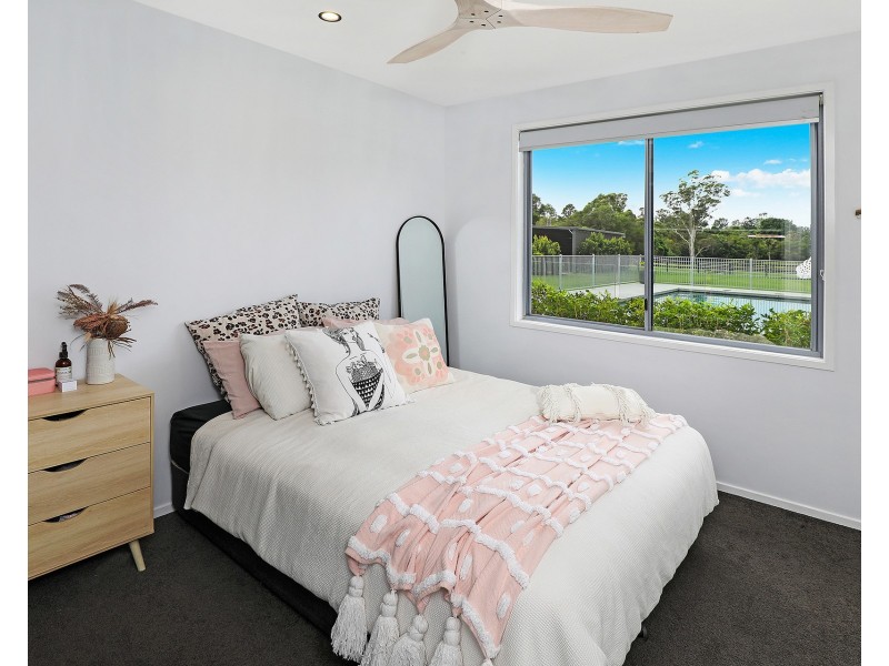 27 Hamilton Close, Mooloolah Valley QLD 4553