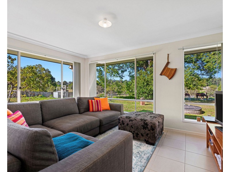 16 Shrub Road, North Arm QLD 4561