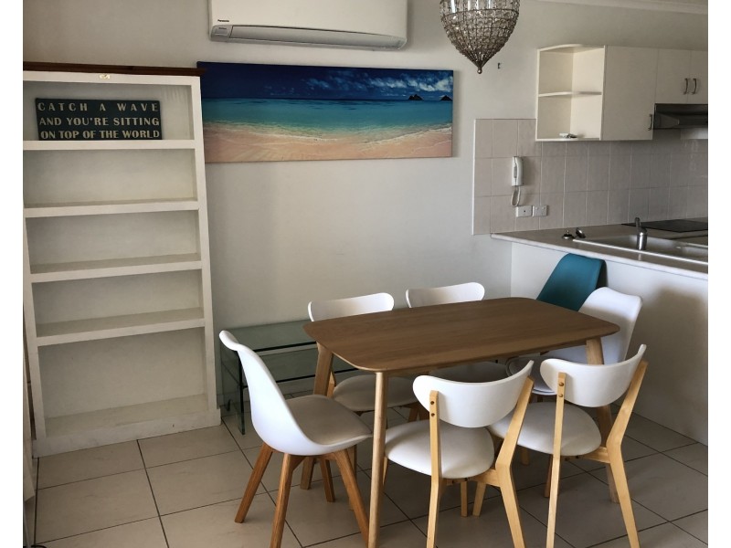 1/15-17 Boolarong Crescent, Alexandra Headland QLD 4572