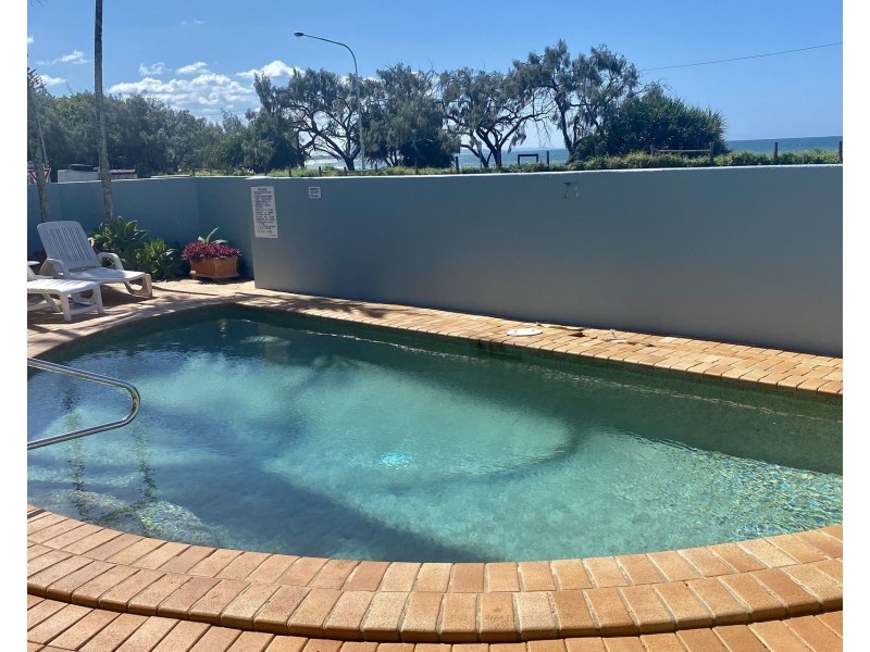1/15-17 Boolarong Crescent, Alexandra Headland QLD 4572