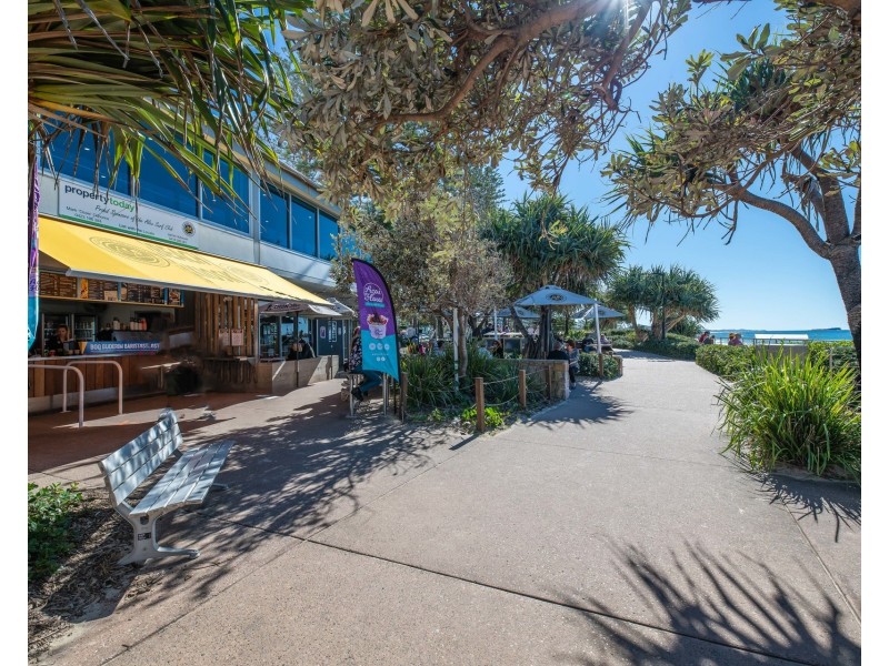 1/15-17 Boolarong Crescent, Alexandra Headland QLD 4572
