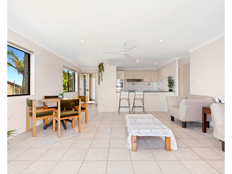 5/5 Quondong Street, Mooloolaba QLD 4557