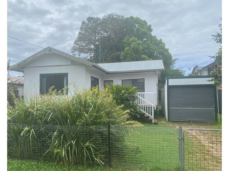 7 Norman Avenue, Maroochydore QLD 4558