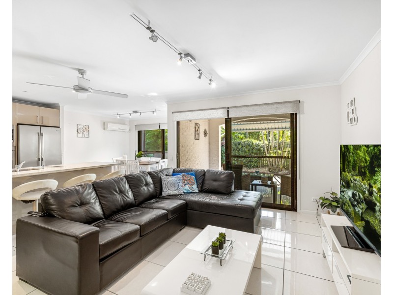 51/1 Poinsettia Court, Mooloolaba QLD 4557