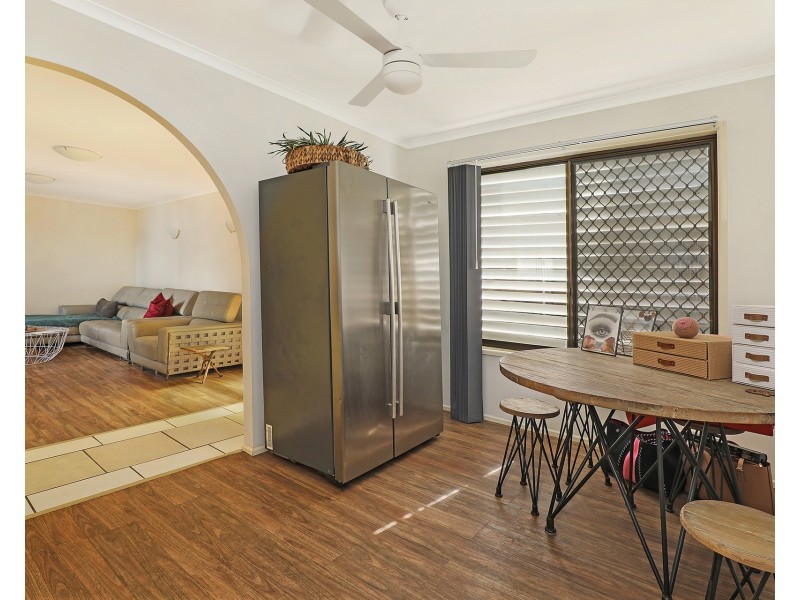 1/22 MacDonald Street, Dicky Beach QLD 4551