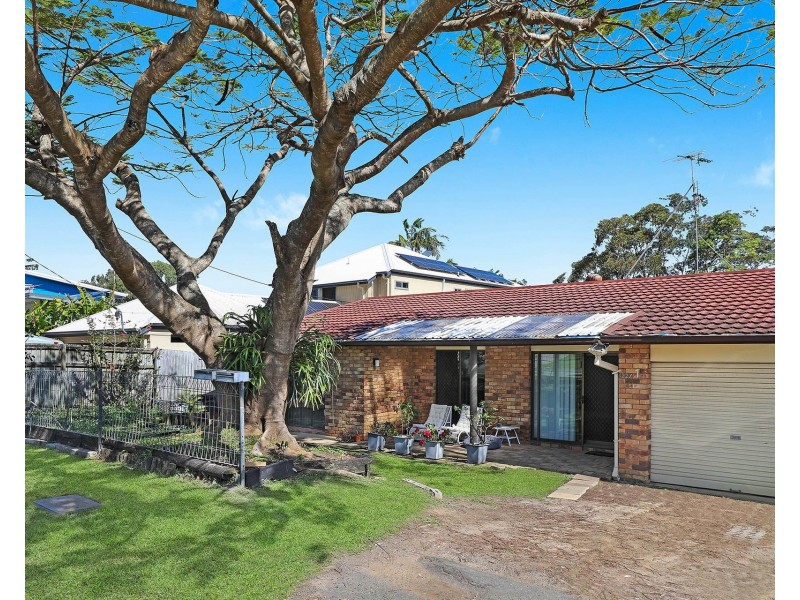 1/22 MacDonald Street, Dicky Beach QLD 4551