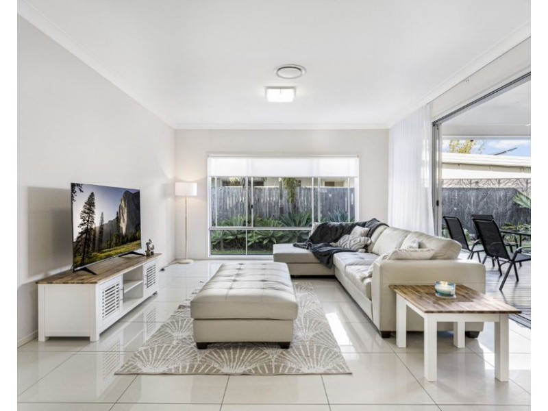7 Blade Court, Birtinya QLD 4575