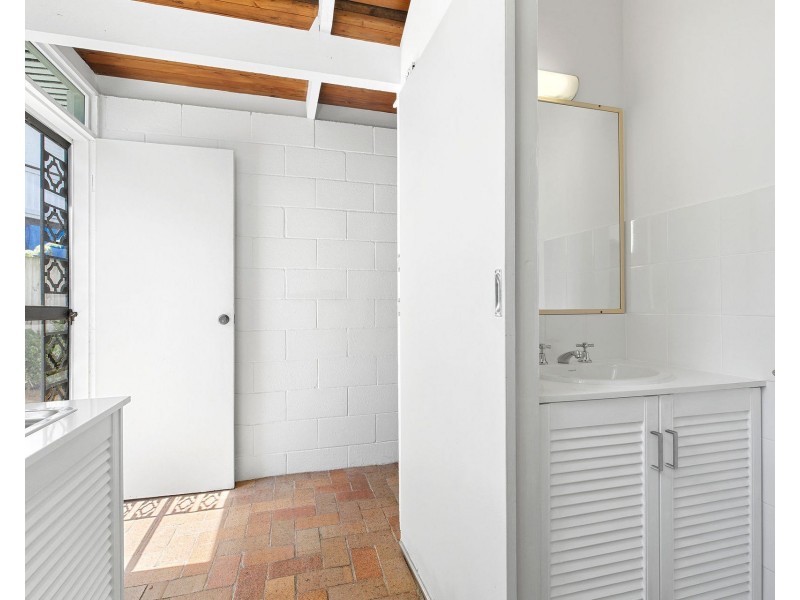 49 Hinley Avenue, Maroochydore QLD 4558