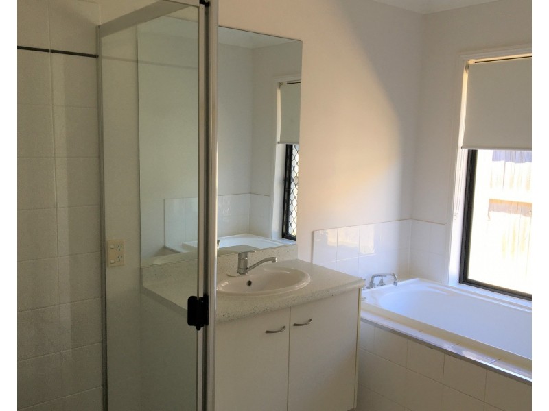 64 Windermere Way, Sippy Downs QLD 4556