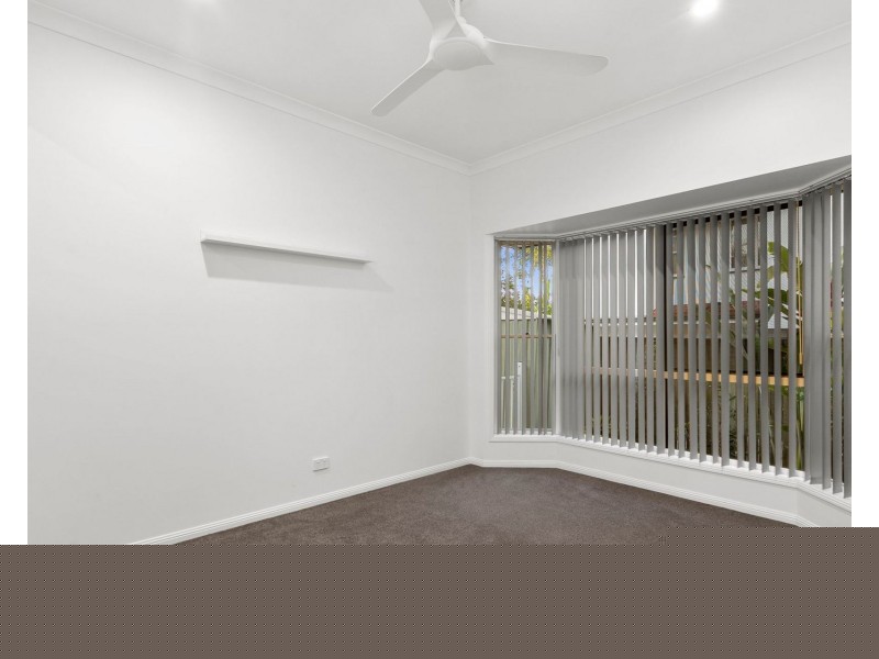 12 Ocean Crest Place, Alexandra Headland QLD 4572
