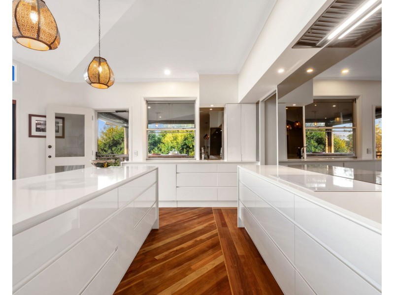 25 Mons School Road, Mons QLD 4556