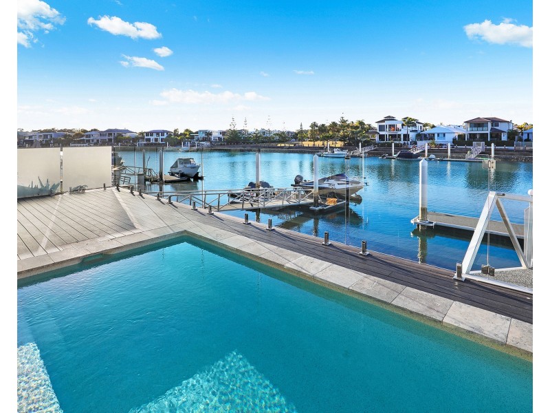 8A St Vincents Court, Minyama QLD 4575
