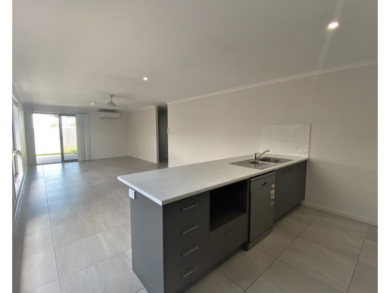 21 Capri Street, Caloundra West QLD 4551