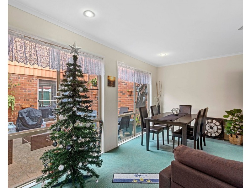 299/6 Melody Court, Warana QLD 4575