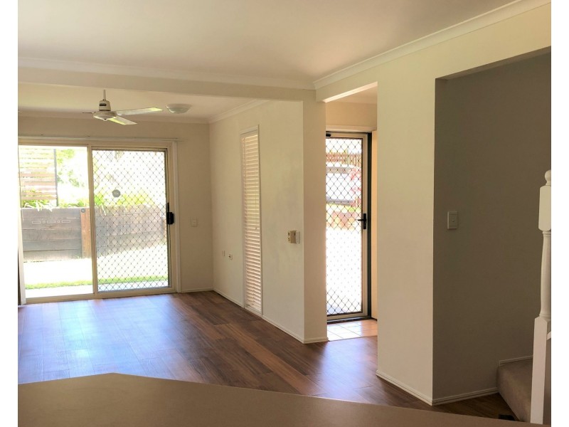 2/25 Camden Way, Maroochydore QLD 4558