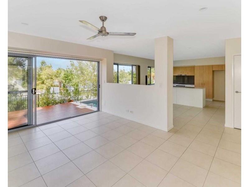 10 Causeway Court, Mountain Creek QLD 4557