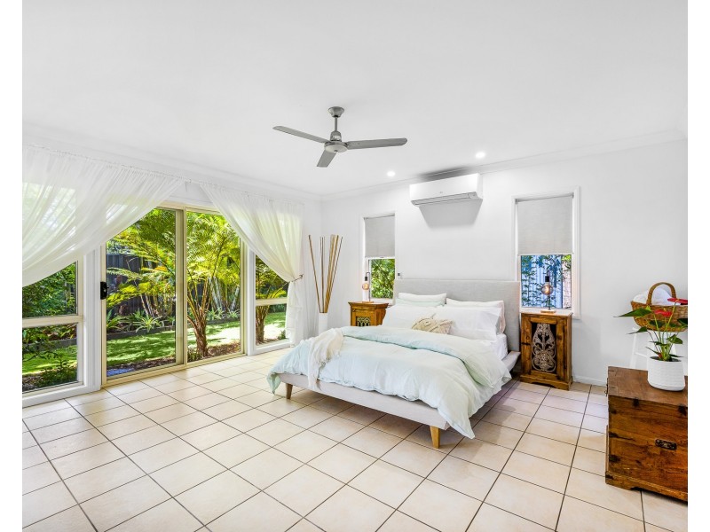 5 Satinash Place, Mudjimba QLD 4564
