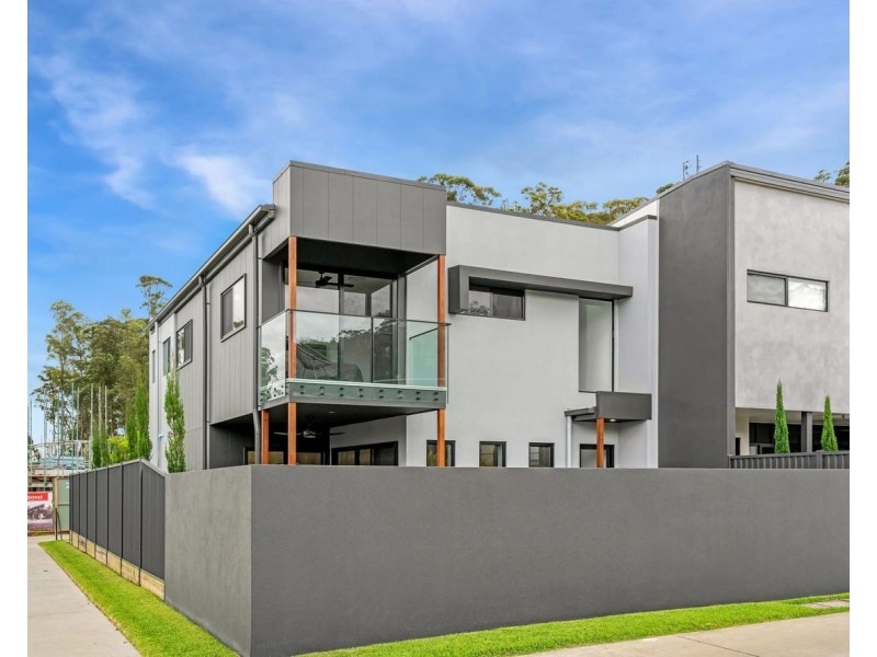122 Palm Forest Circuit, Forest Glen QLD 4556