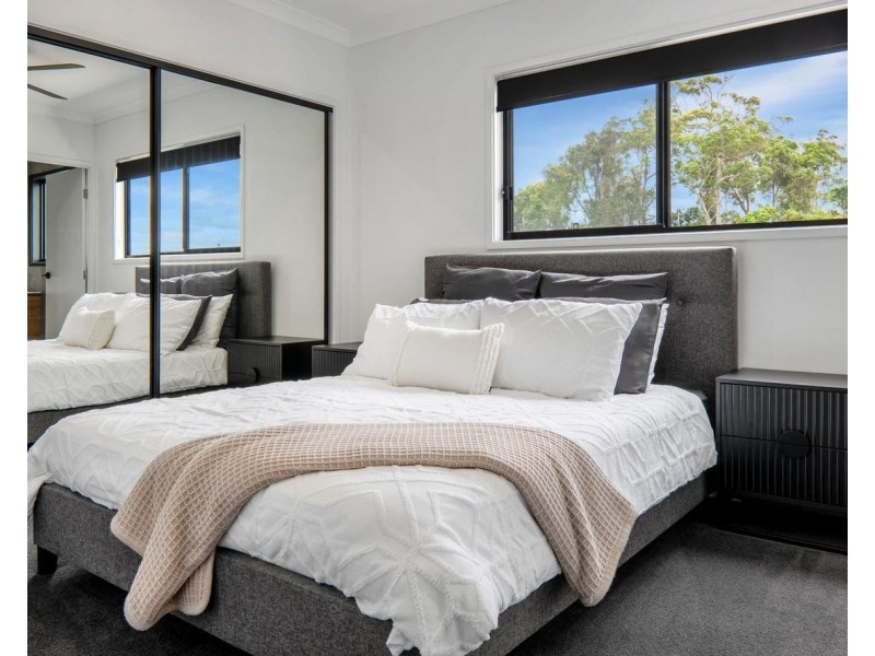 122 Palm Forest Circuit, Forest Glen QLD 4556