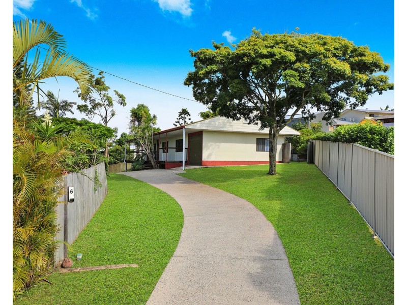 6 Seaview Court, Maroochydore QLD 4558