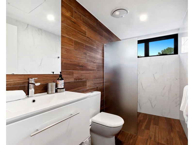 211/94-96 Main Street, Montville QLD 4560