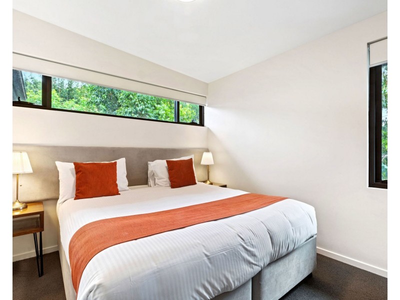 211/94-96 Main Street, Montville QLD 4560