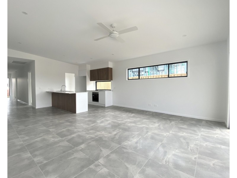 11 Jade Road, Palmview QLD 4553