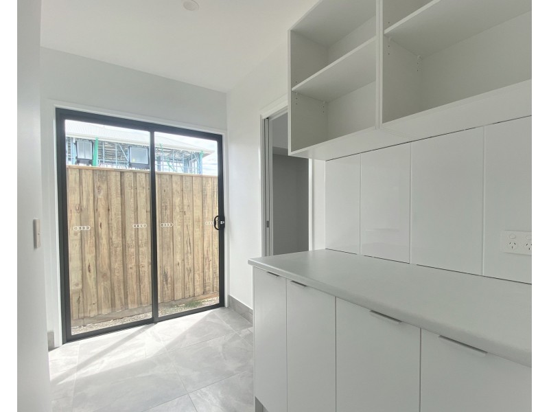 11 Jade Road, Palmview QLD 4553