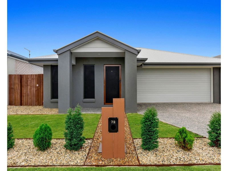 72 Flintwood Crescent, Palmview QLD 4553