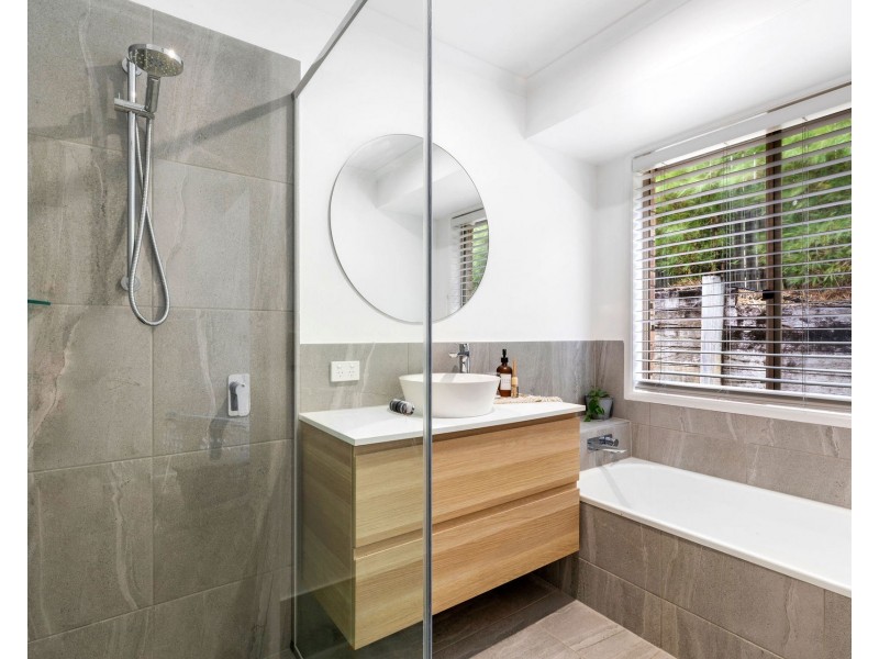 23 Sam White Drive, Buderim QLD 4556