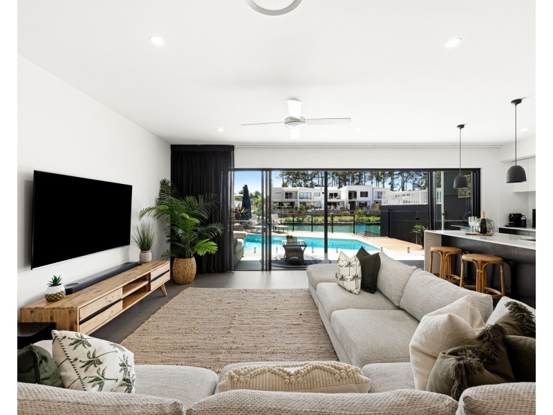 14 Osborne Circuit, Maroochydore QLD 4558