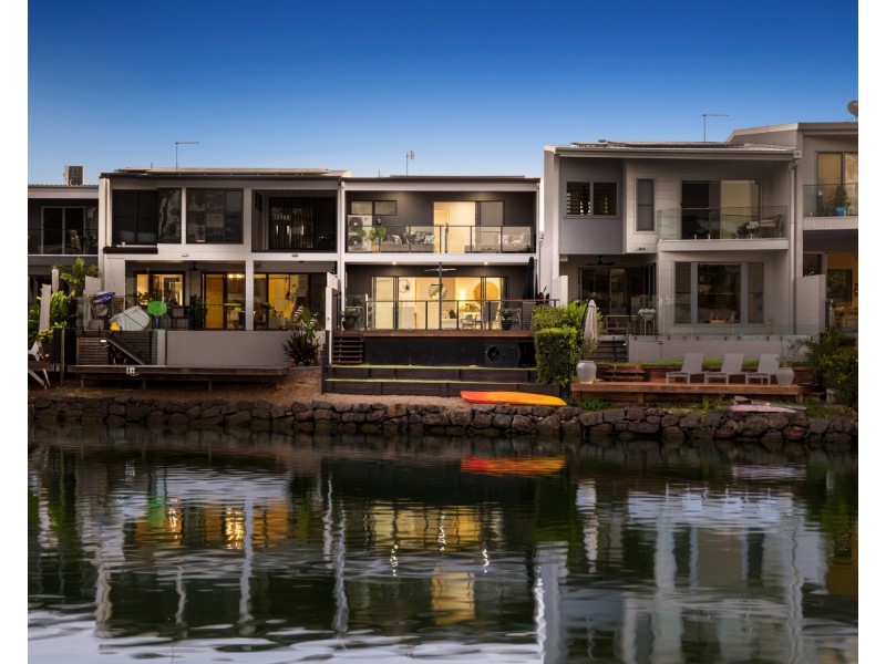 14 Osborne Circuit, Maroochydore QLD 4558