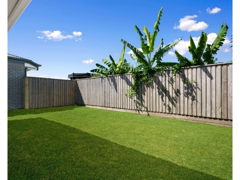 12 Caper Street, Palmview QLD 4553