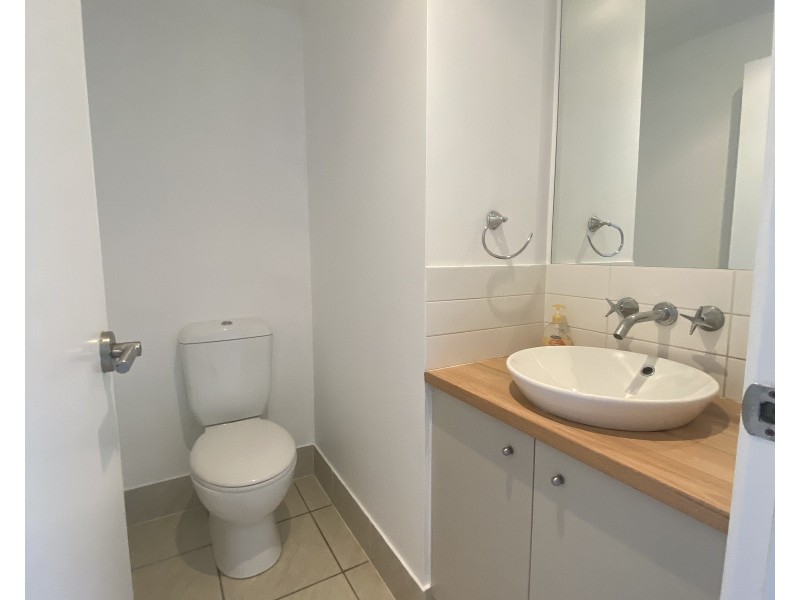 5 Sand Lane, Twin Waters QLD 4564