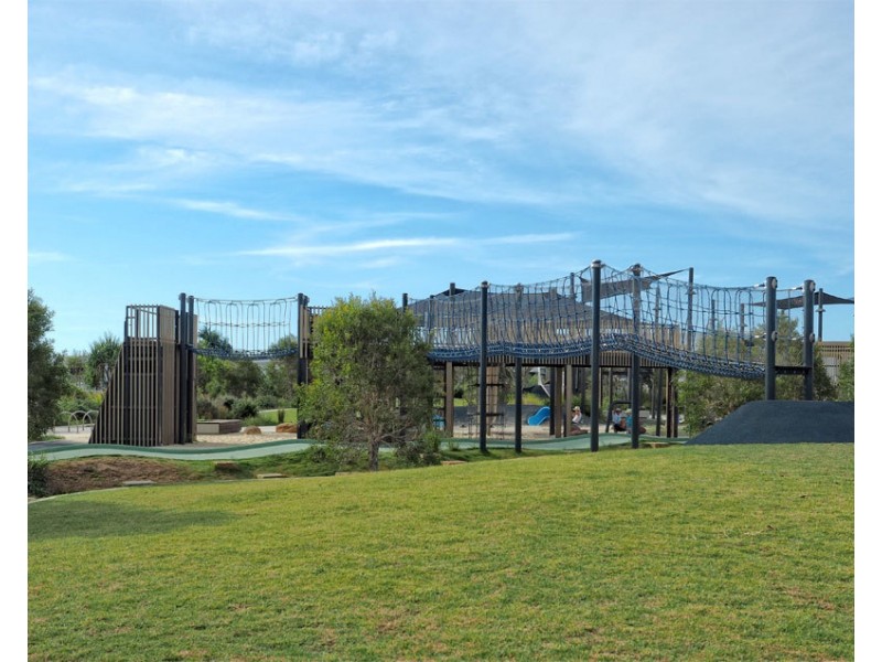 7 Cutback Court, Bokarina QLD 4575