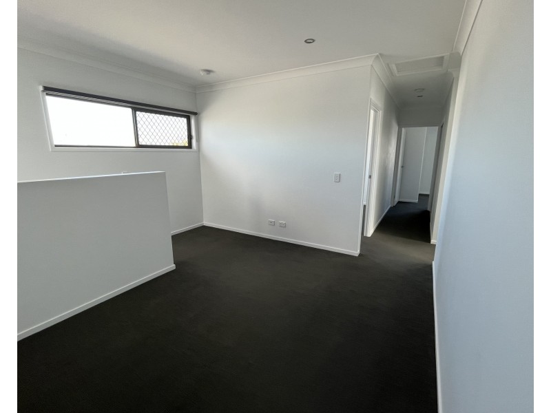 16 Driver Street, Palmview QLD 4553