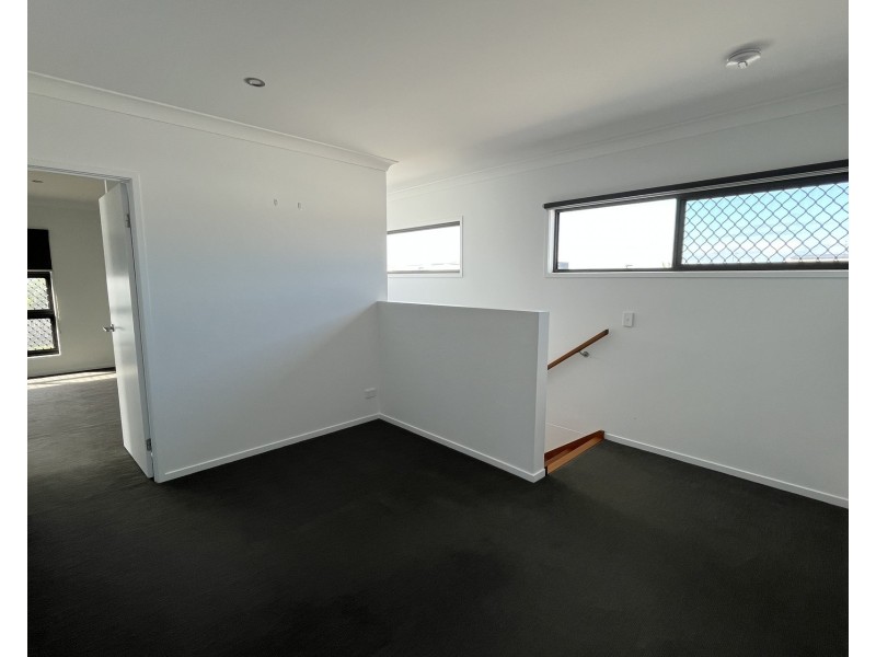 16 Driver Street, Palmview QLD 4553