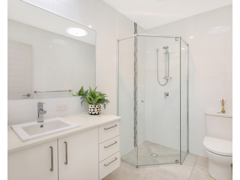 153/25 Owen Creek Road, Forest Glen QLD 4556