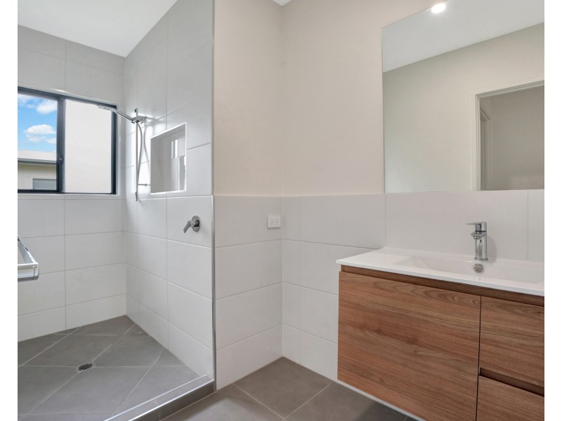 30 Erbacher Road, Nambour QLD 4560