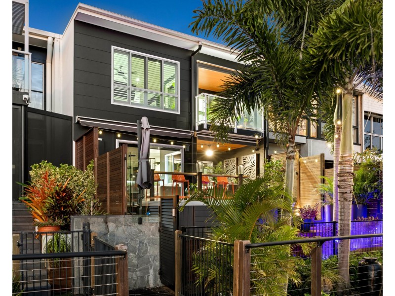 16 Sarina Place, Maroochydore QLD 4558