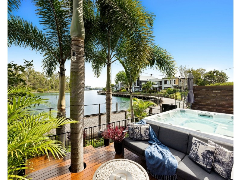16 Sarina Place, Maroochydore QLD 4558