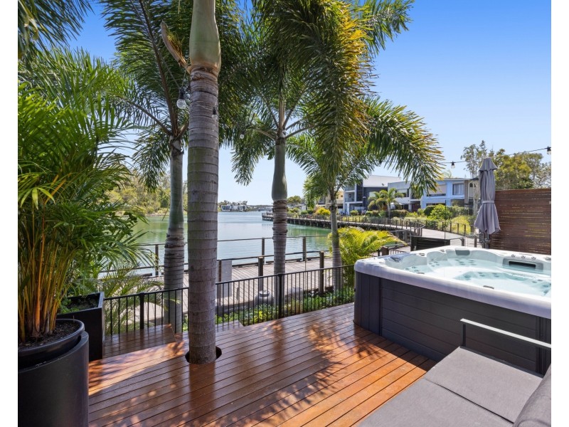 16 Sarina Place, Maroochydore QLD 4558