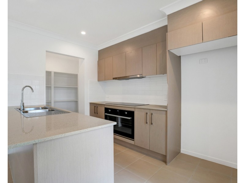 7 Cycad Lane, Forest Glen QLD 4556