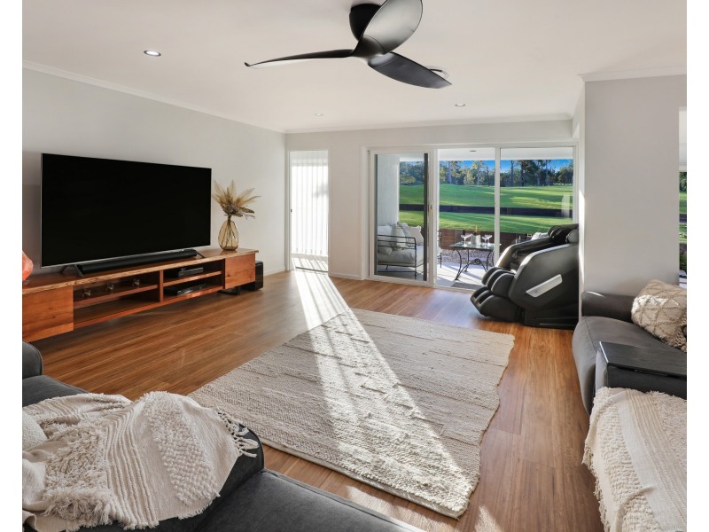 1B Molakai Drive, Mountain Creek QLD 4557