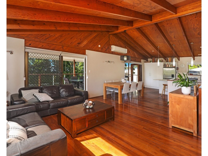 2 Mango Street, Maroochydore QLD 4558