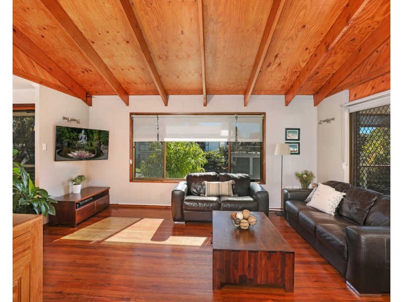 2 Mango Street, Maroochydore QLD 4558