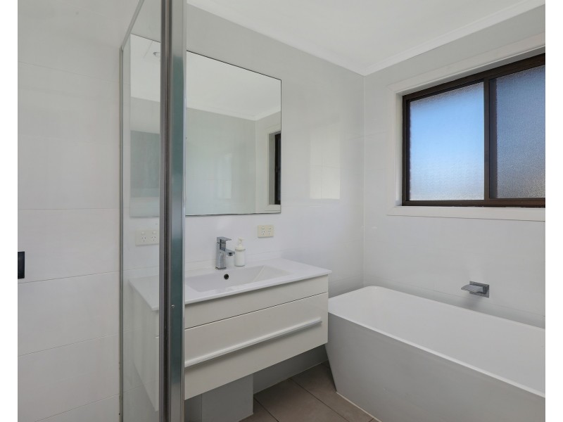 2 Mango Street, Maroochydore QLD 4558