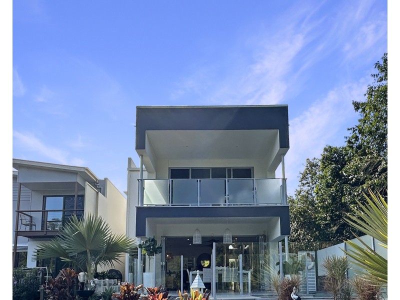 28 Serenity Circuit, Maroochydore QLD 4558