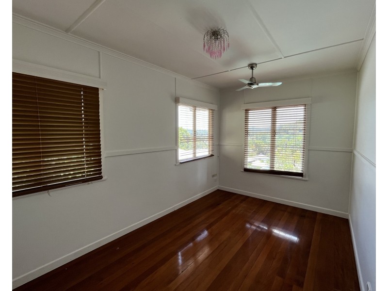 22 Mayfield Street, Nambour QLD 4560