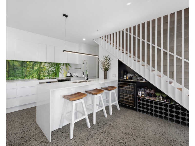17 Tinnanbar Terrace, Maroochydore QLD 4558